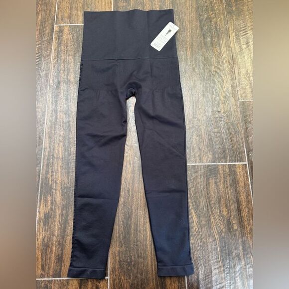 Mother Tucker Belly Bandit compression post pregnancy leggings. Sz M NWT - Picture 2 of 13